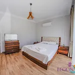Begonvilla 2 Μούγκλα