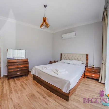 Begonvilla Fethiye-goecek Мугла